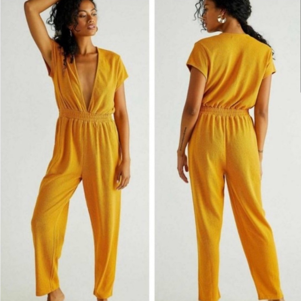 Free People Yellow Jumpsuit with V-neckline and Defined Waist